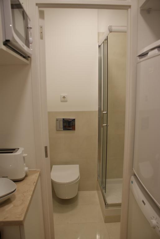 Vr Martim Moniz Apartment Lisbon Luaran gambar